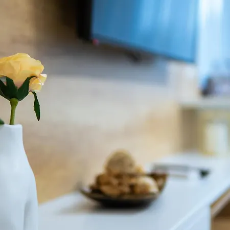 מאמאיה Premier Luxury Apartment Lake On מראה חיצוני תמונה