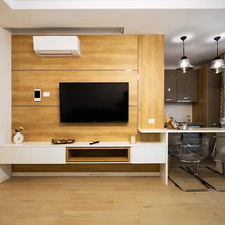 מאמאיה Premier Luxury Apartment Lake On מראה חיצוני תמונה