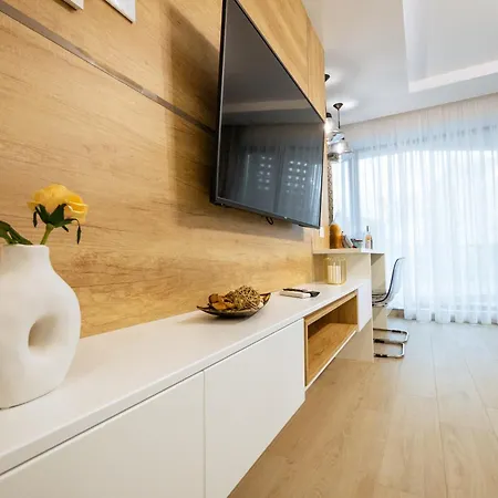 מאמאיה Premier Luxury Apartment Lake On מראה חיצוני תמונה