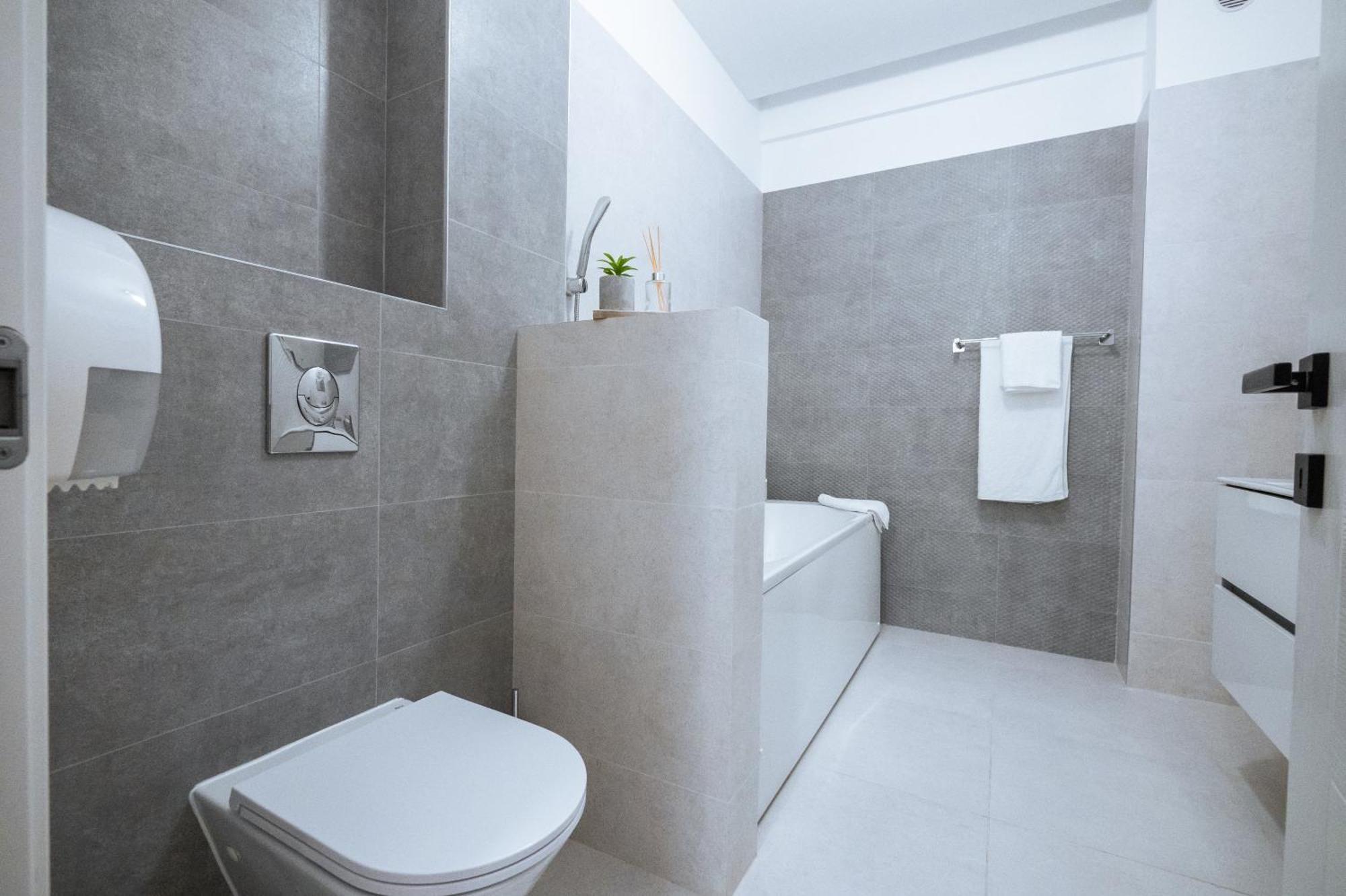 Premier Luxury On * Mamaia