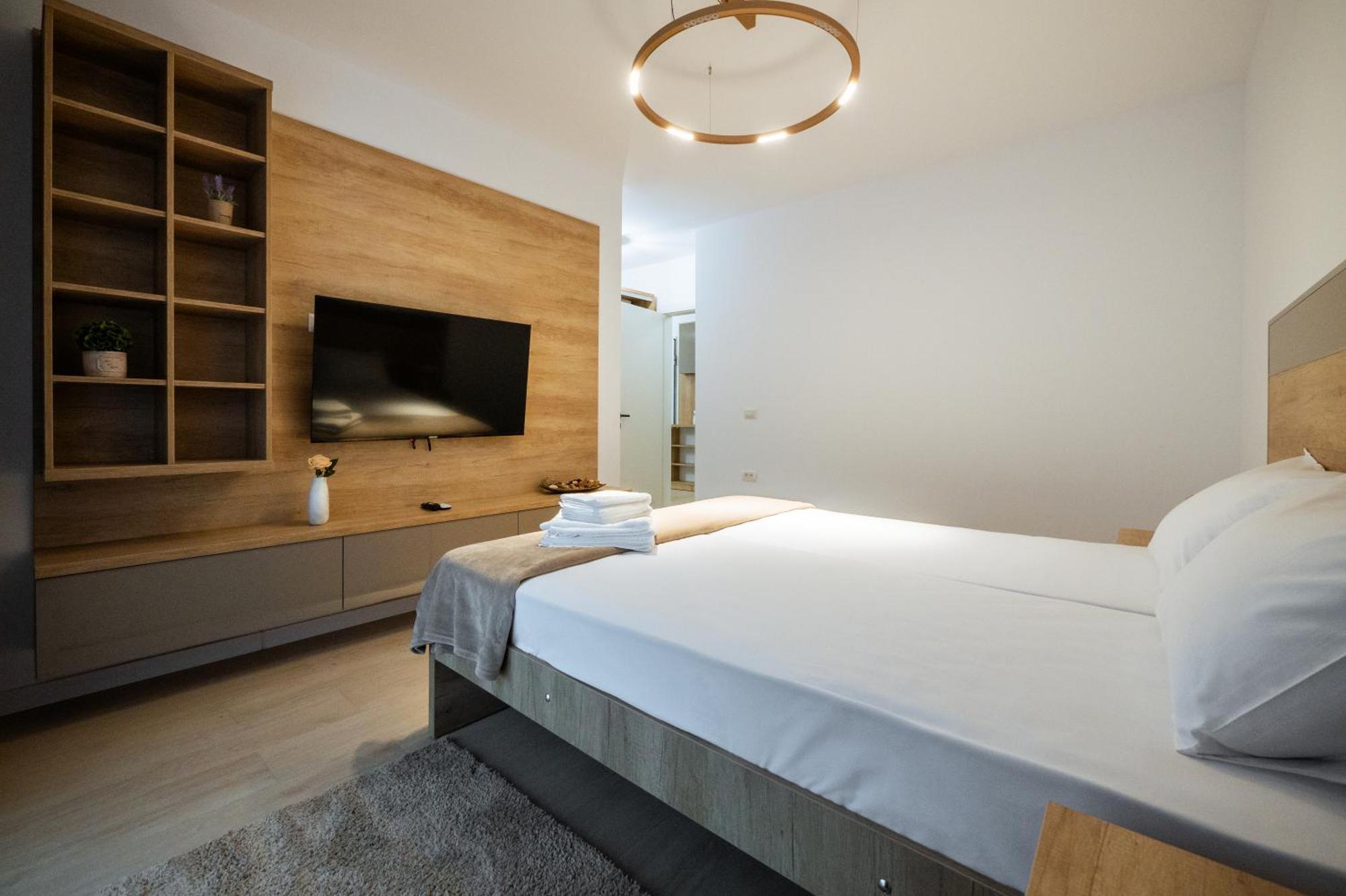 Premier Luxury On Mamaia