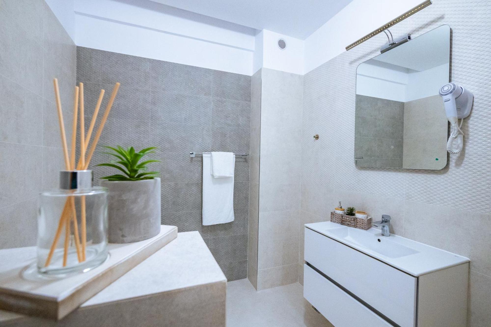 Premier Luxury On Apartment