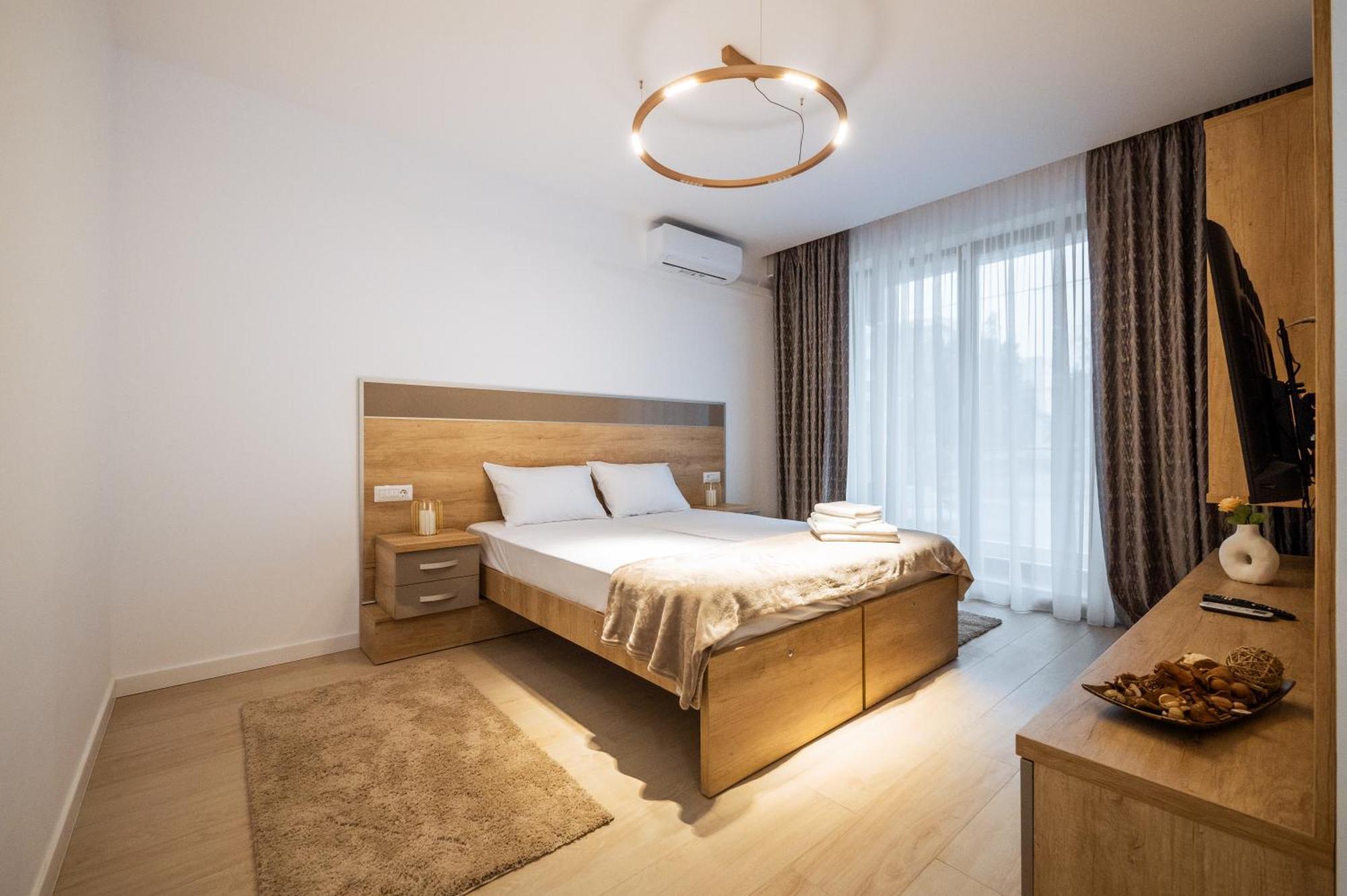 Premier Luxury On Apartment